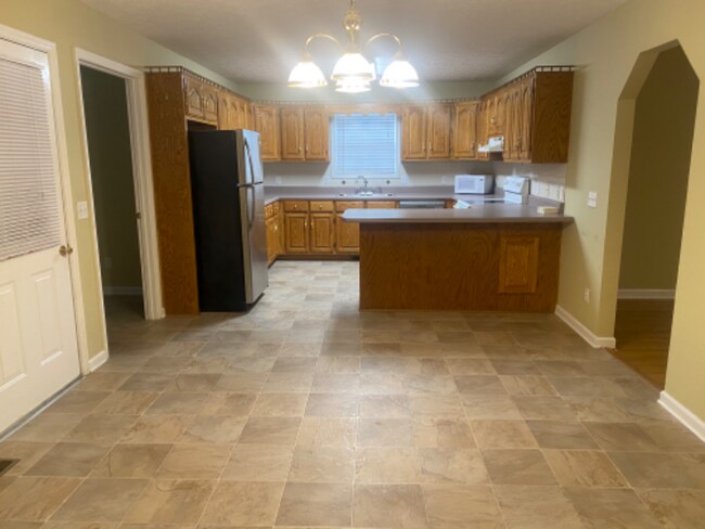 Photo - 133 Sharon Dr