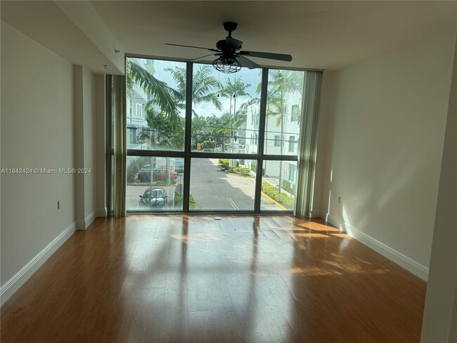 Photo - 140 S Dixie Hwy Condo Unit #TH102
