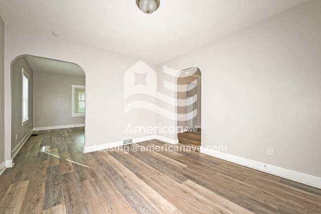 Photo - 1610 McMinn St