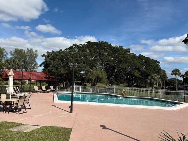 Photo - 7051 Environ Blvd Unit 632