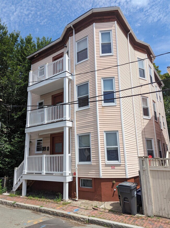 Photo - 2 Sacramento Pl Unidad 3