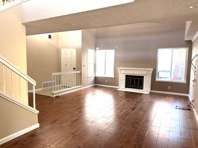 Photo - 1676 Lederer Cir