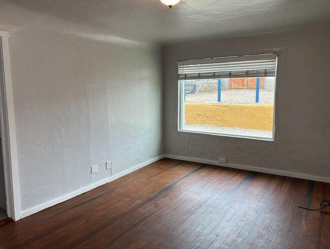 Photo - 2618 Idalia Ave