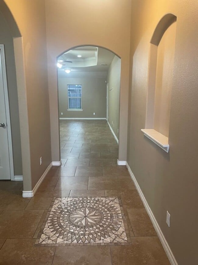 Photo - 1106 Pine Hollow Ln
