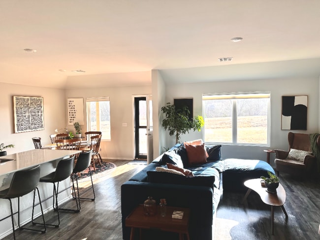 Photo - 1908 Bigtooth Aspen Trl