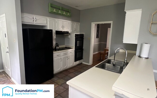 Photo - 8215 Timber Creek Dr