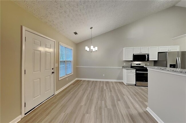 Photo - 131 Trellis Ct