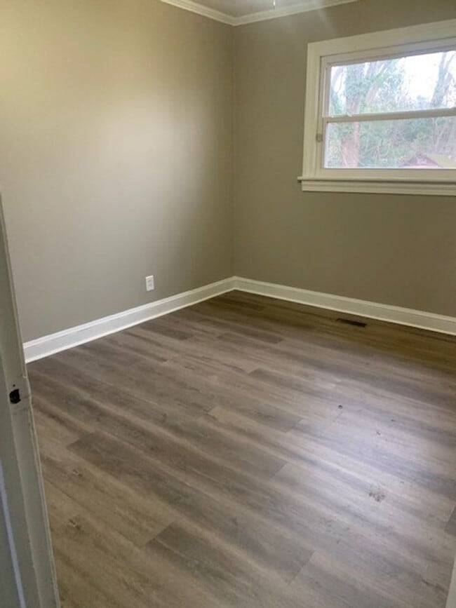 Photo - 3 Bedroom 1 Bathroom in the Heart of Asheboro