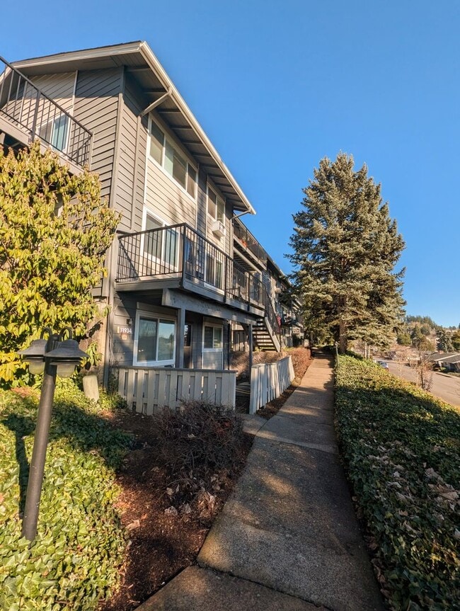 Photo - Kingcity Apartments