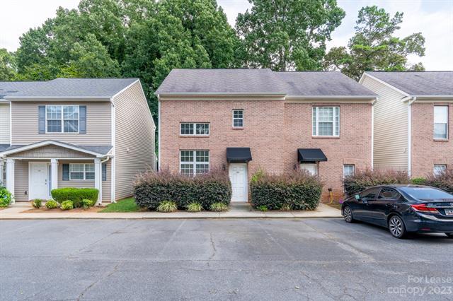 Photo - 722 Tavern Ct Townhome