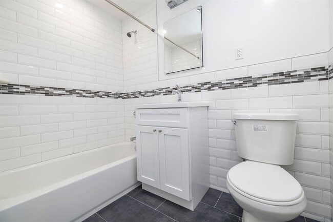 Photo - 77 S Park Ave Unidad A15