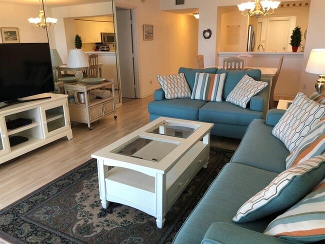 Photo - 6085 Bahia Del Mar Cir Unidad 170