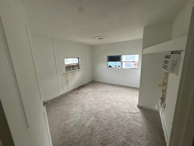 Photo - 920 Boardwalk Ln