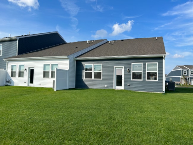 39123 Sail Away Ln