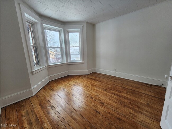 Photo - 1949 Coltman Rd Unit 3