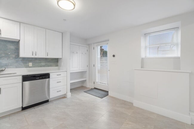 Photo - 6107 JFK Blvd E Unidad G