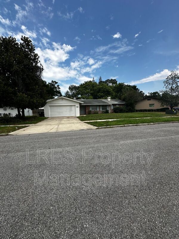 Photo - 2719 Merrie Oaks Rd