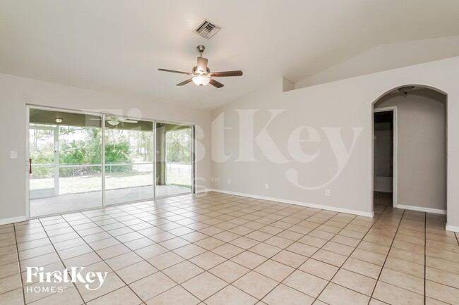 Photo - 2821 45th St W
