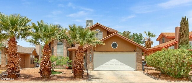 Photo - 7125 Golden Hawk Dr House