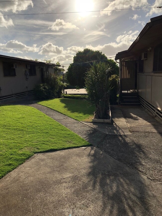 99-144-144 Lilia Pl