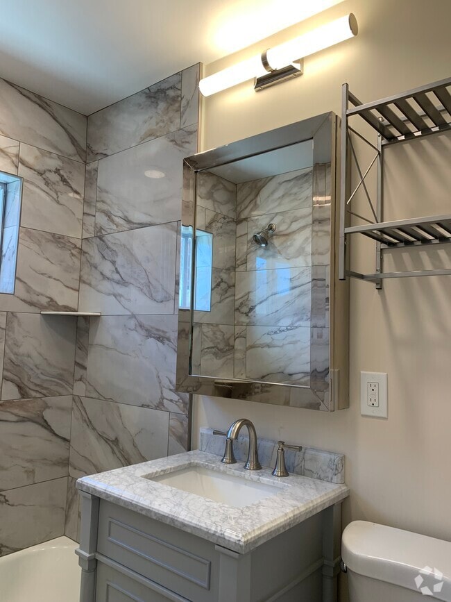 Building Photo - 1077 Colorado Blvd Rental