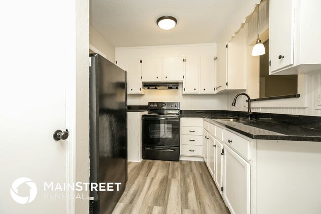 Photo - 1010 Wingate St