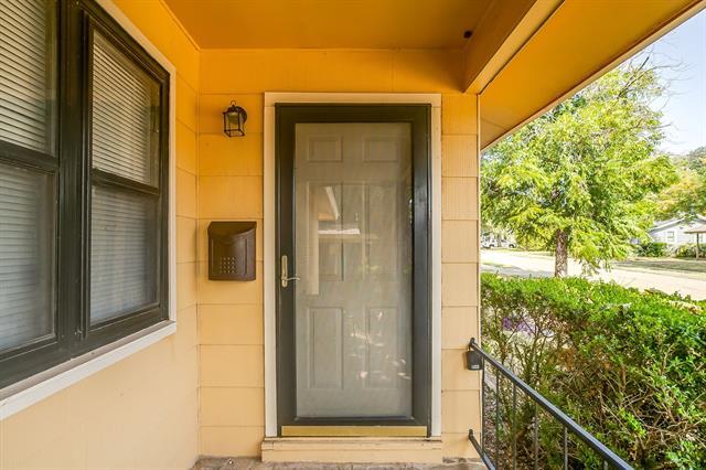 Photo - 4713 Kilpatrick Ave