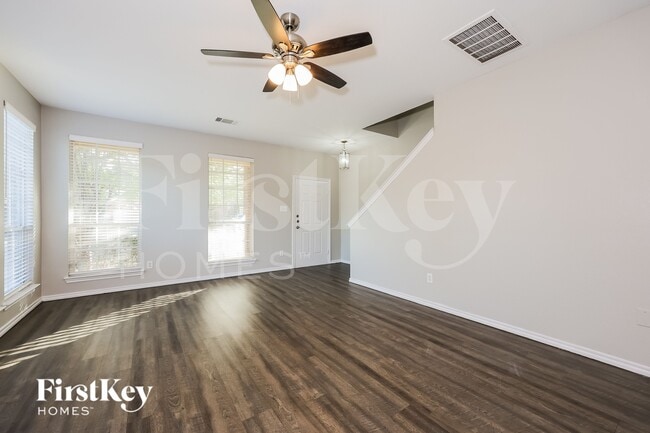 Photo - 7060 Chapelridge Dr