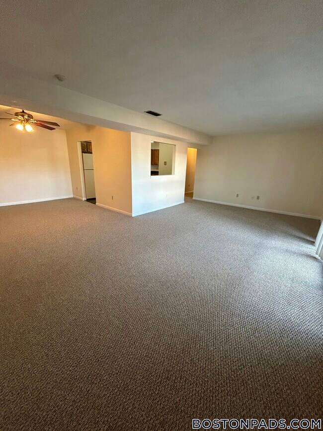 Photo - 3 April Ln Unit 33