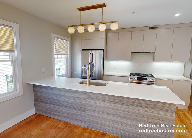 Photo - 93 Williston Rd Unit 3