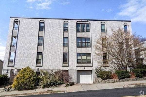 Building Photo - 405 Langley Rd Unit 2 Rental
