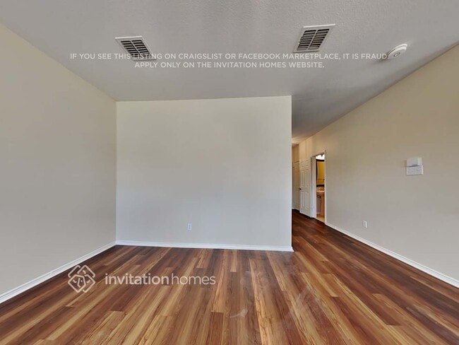 12412 Sunrise Dr