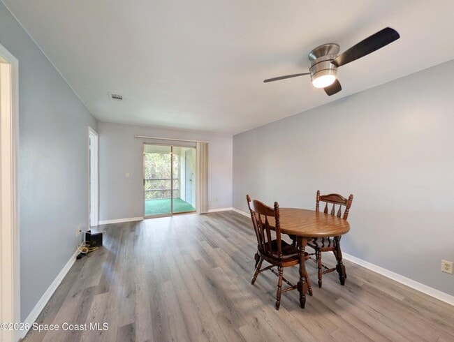 Photo - 3039 Sir Hamilton Cir