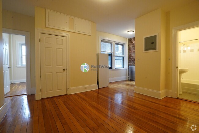 Building Photo - 1216 Commonwealth Ave Unit 7 Rental