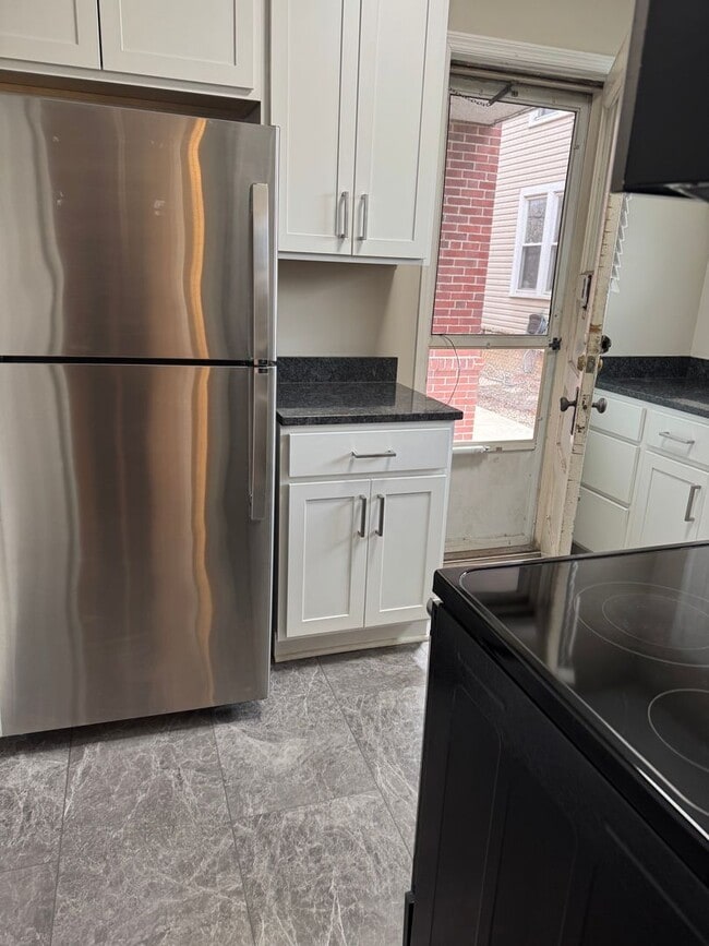 Photo - 361 Cliffside Dr Unit Apt B