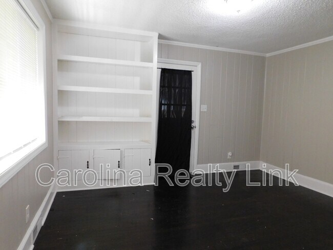 411 Gray Dr