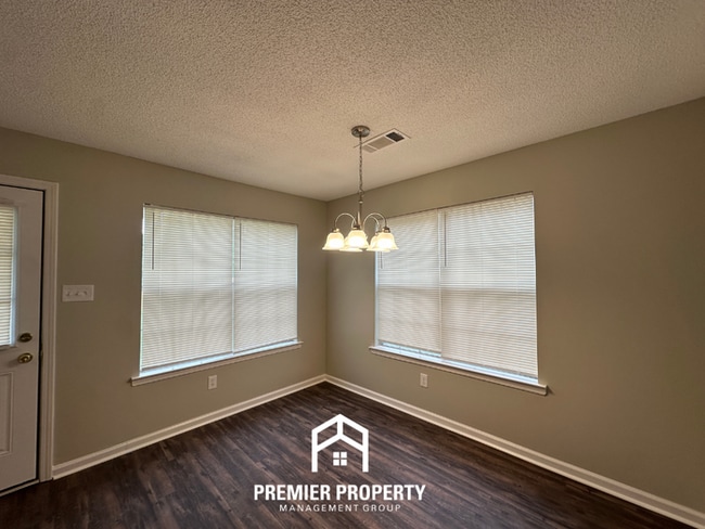 Photo - NEWLY RENOVATED 4BR/2.5BA Cordova Home | 2,000+ SQ FT, Front Porch & Soaking Tub