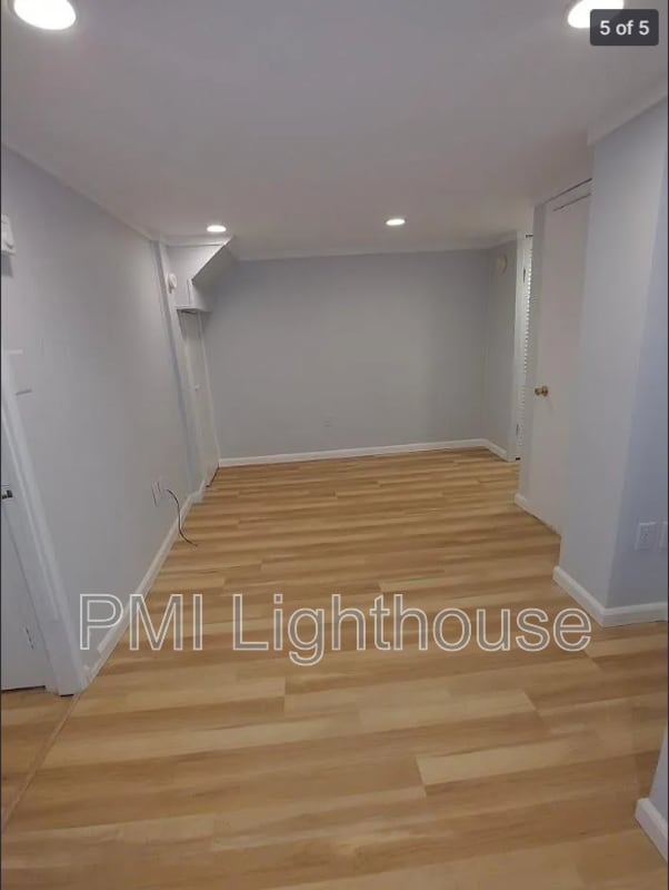 Photo - 60 Jefferson Rd