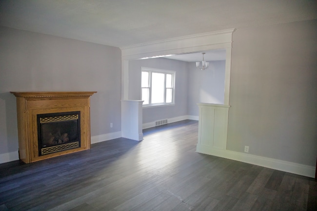 368 Cumberland Ave Unit 1