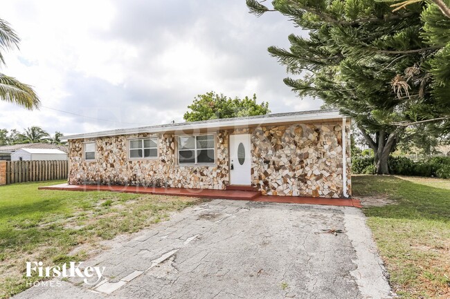 Photo - 4200 SW 18th St
