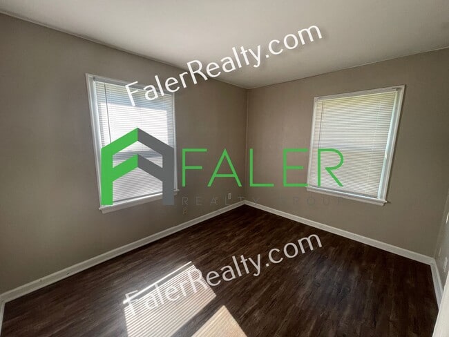 Photo - Charming Cape Cod with Spacious Yard