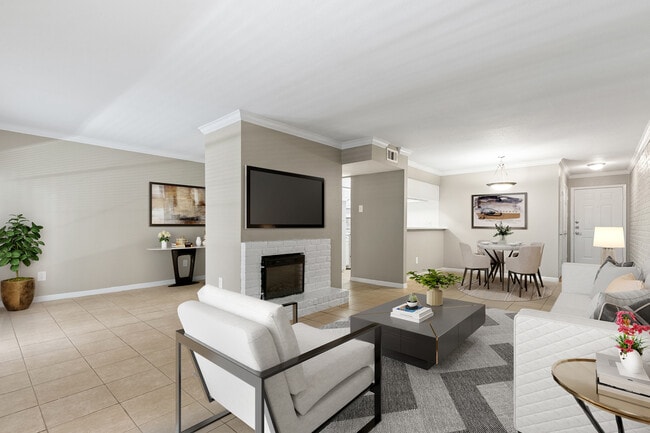 SunBlossom Woodlake