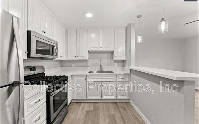 Building Photo - 320 Willie James Jones Ave Unit 1