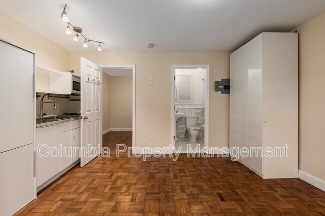 Photo - 1415 T St NW