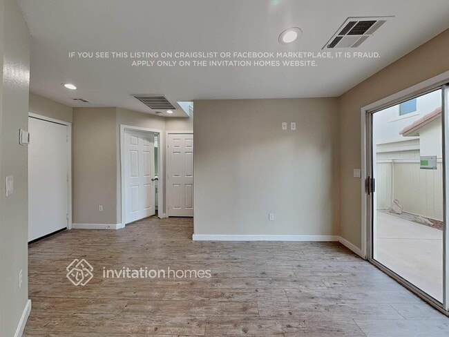 Photo - 10437 Chandra Ave