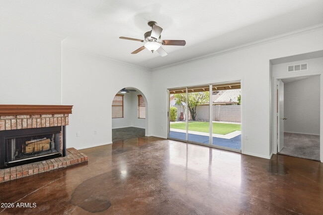 Photo - 457 S Meadows Dr