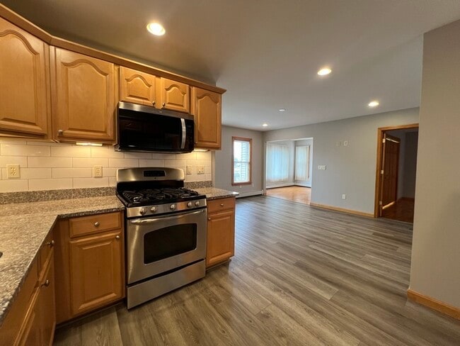 Building Photo - 88 Liberty St Unit #3 Rental