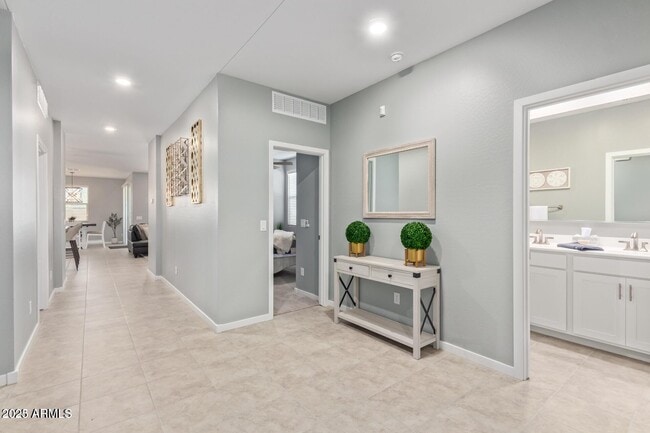 Photo - 5922 N 199th Ln