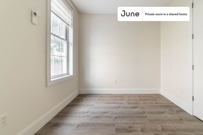 Photo - Room in Shared 2 bed/1 bath home Unidad A