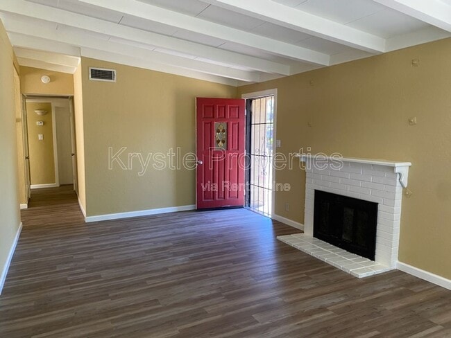 Photo - 1114 Coronel Ave